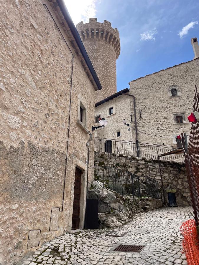 Terra Della Baronia Santo Stefano Di Sessanio Exterior foto